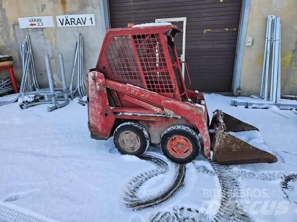 Bobcat 463 Mini Pale Gommate