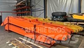 Doosan DX 225 LRA Retroescavatori