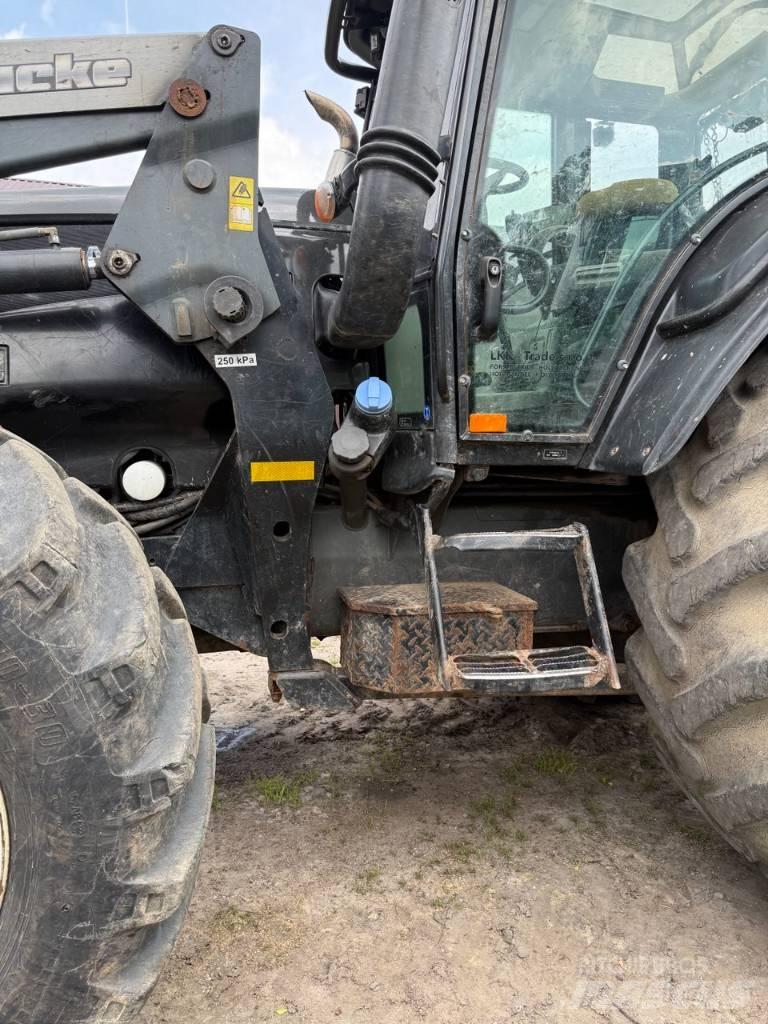 Valtra + KRONOS T 193 Trattori