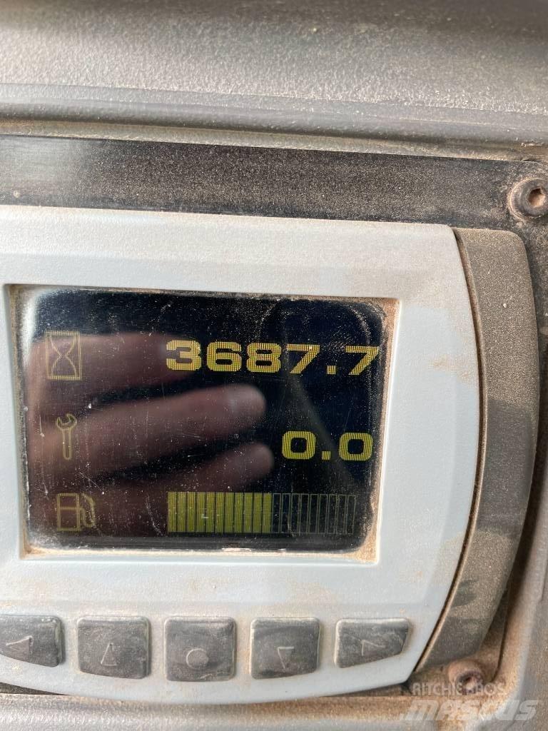 JCB 85 Z-1 Escavatori medi 7t - 12t