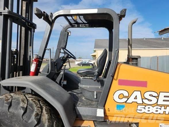CASE 586H Elevatore per esterni