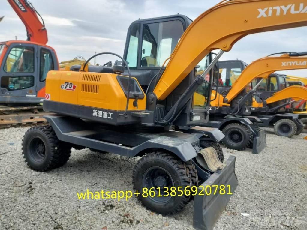 Xinyuan XYB75-9 Escavatori gommati