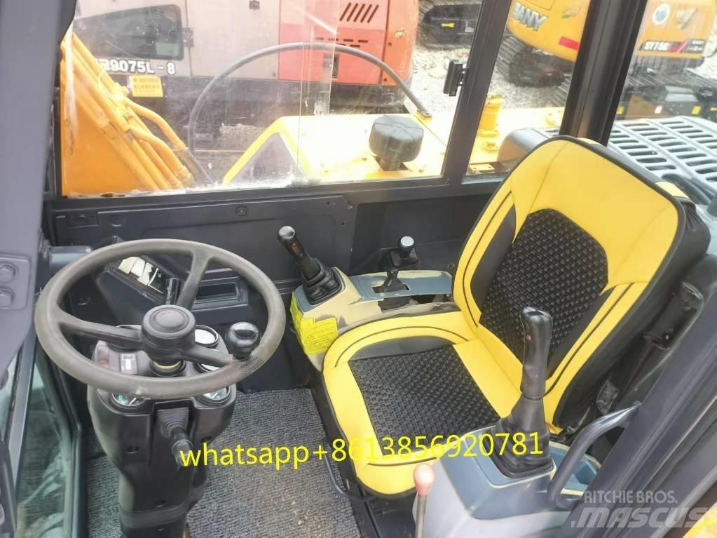 Xinyuan XYB75-9 Escavatori gommati