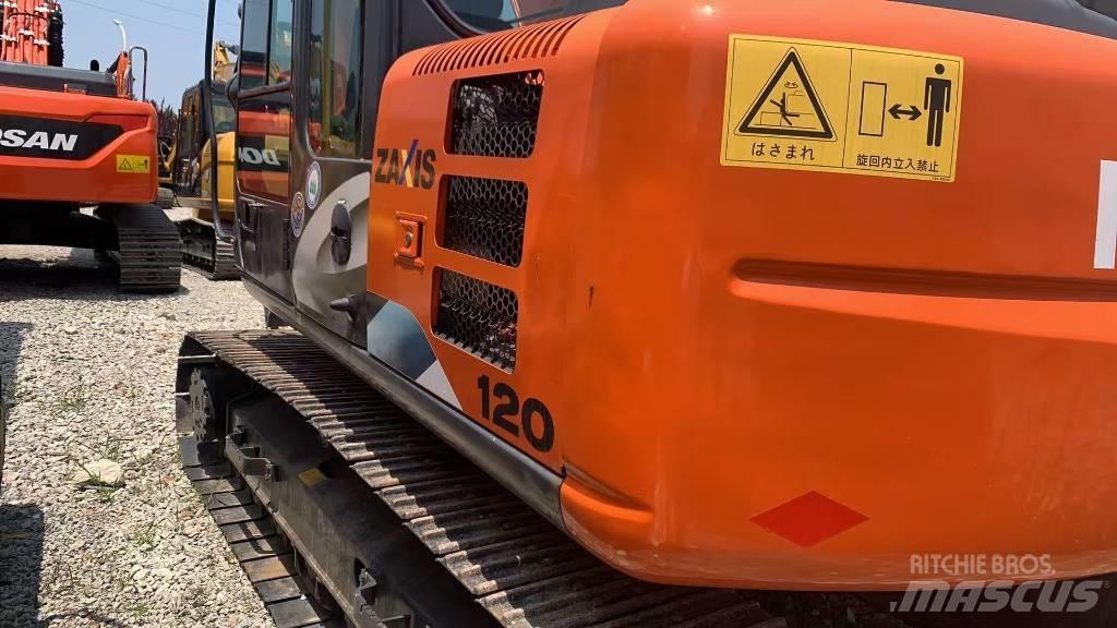 Hitachi ZAXIS120 Escavatori cingolati