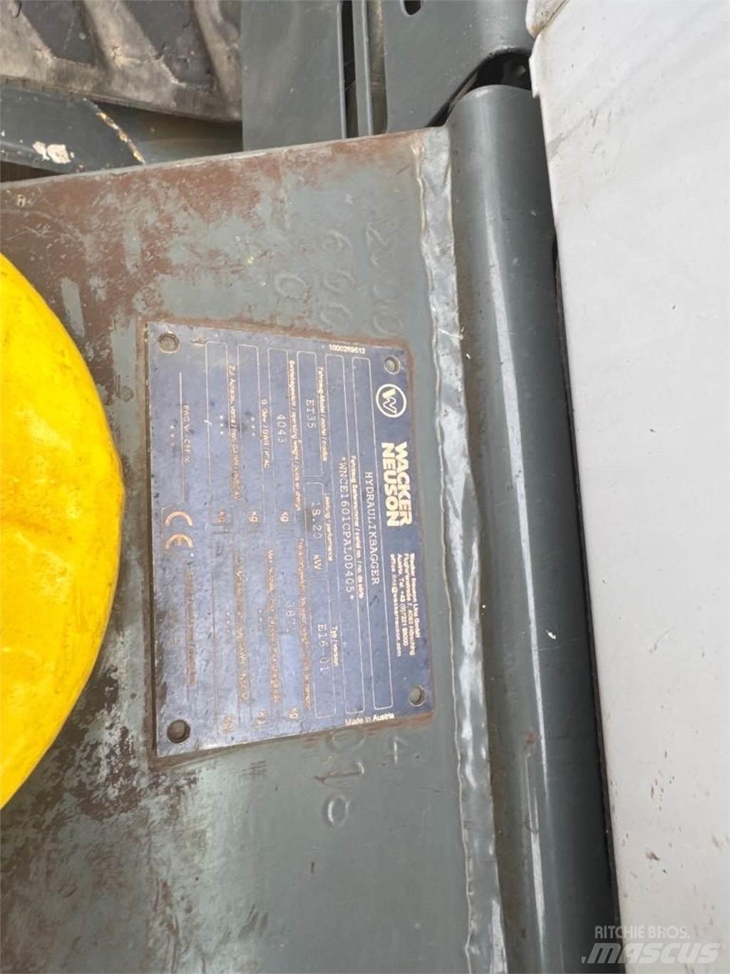 Wacker Neuson ET35 Escavatori cingolati
