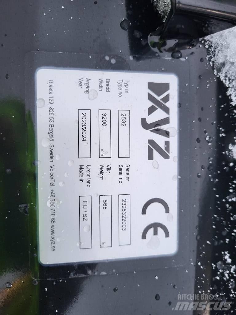 XYZ 320 PREMIUM Aratri
