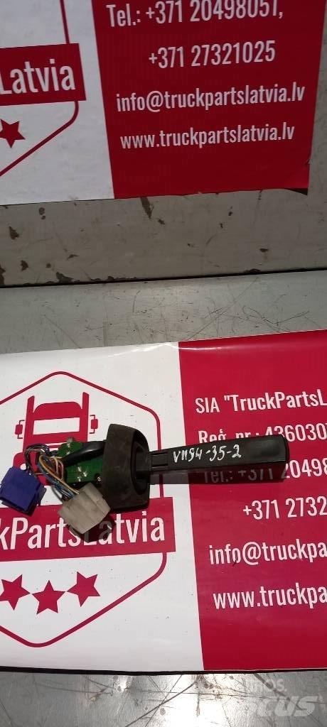 Volvo FH 12.  3172171 Cabine e interni