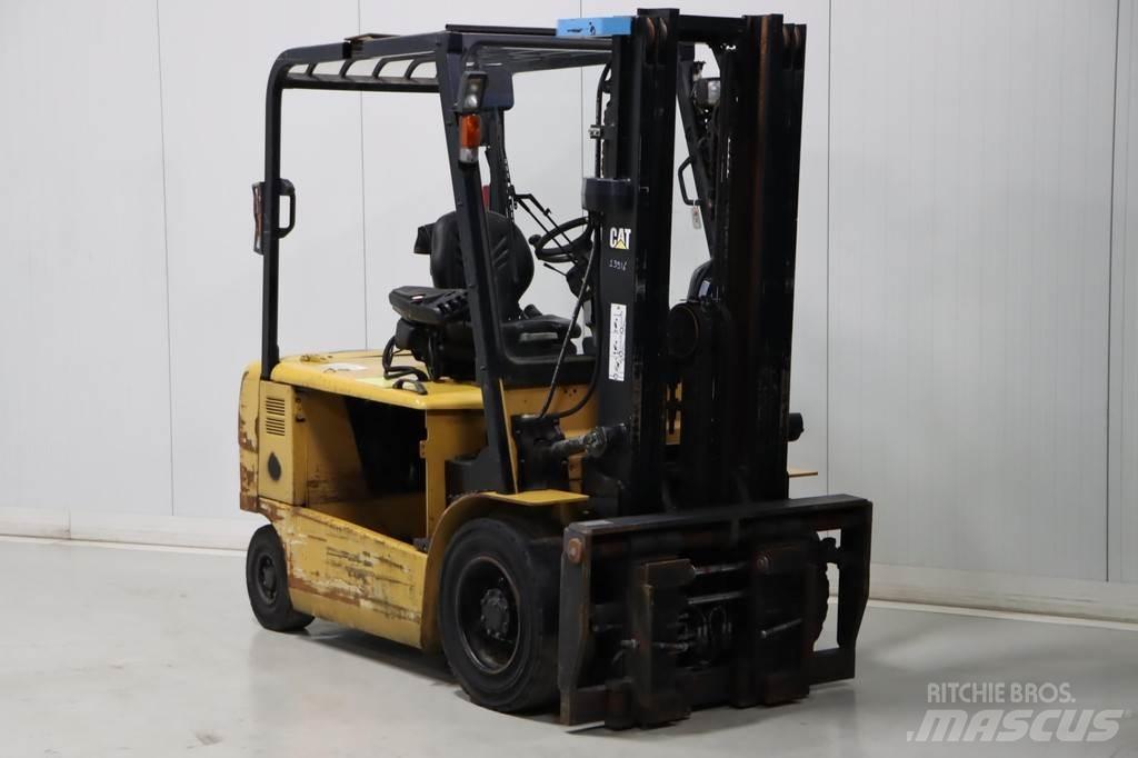CAT EP35KPAC Carrelli elevatori elettrici
