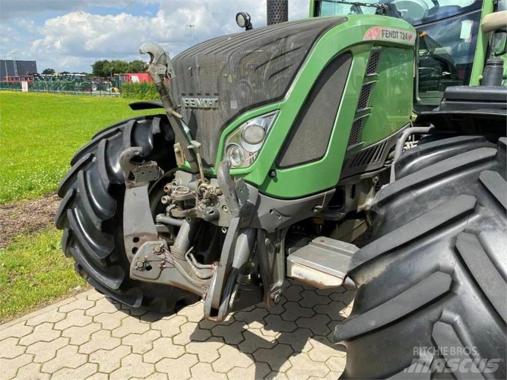 Fendt 724 PROFI Trattori