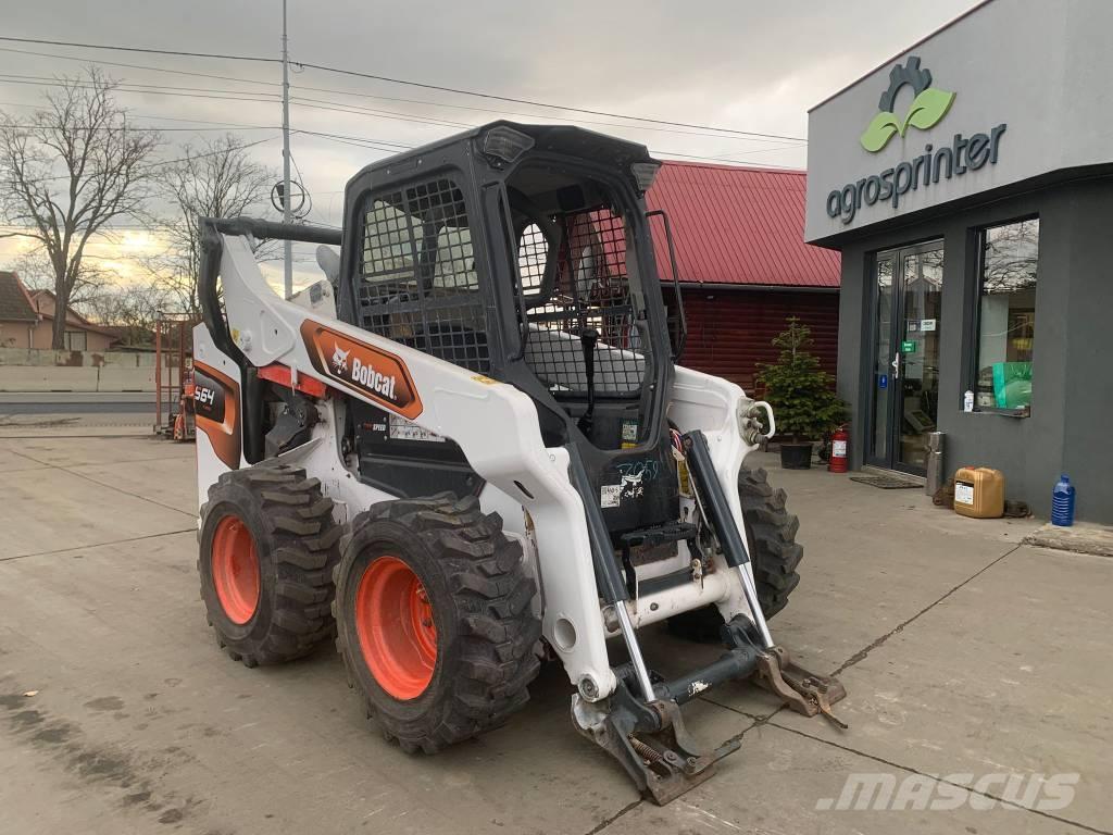 Bobcat S 64 Mini pale