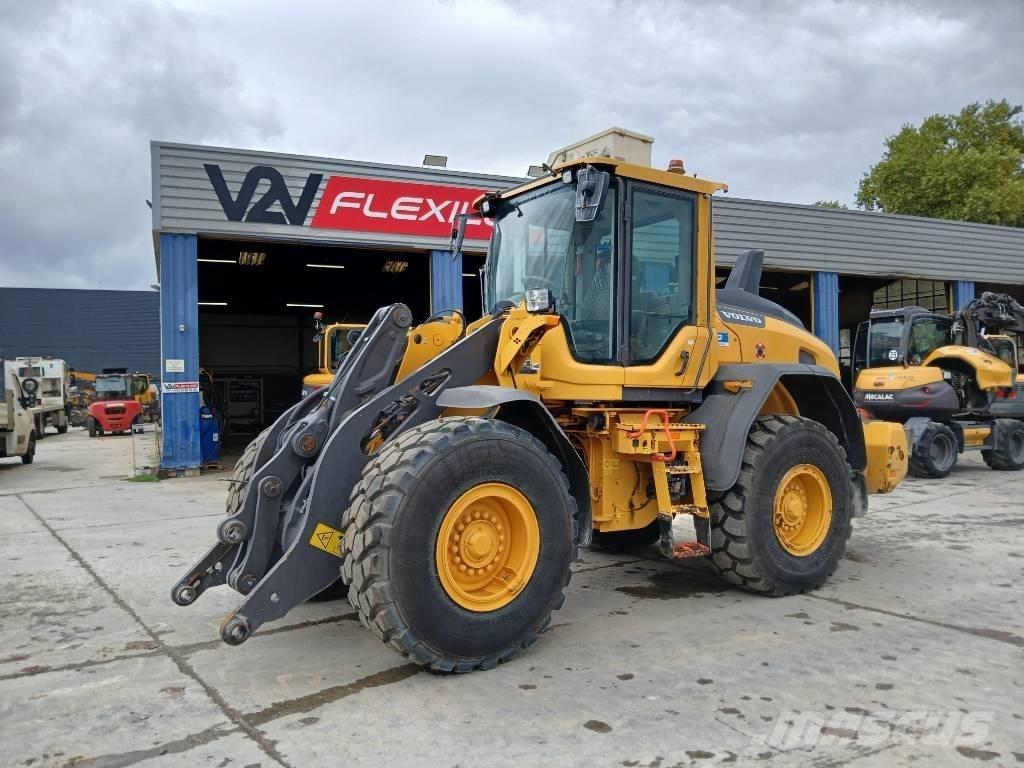 Volvo L 90 H Pale gommate