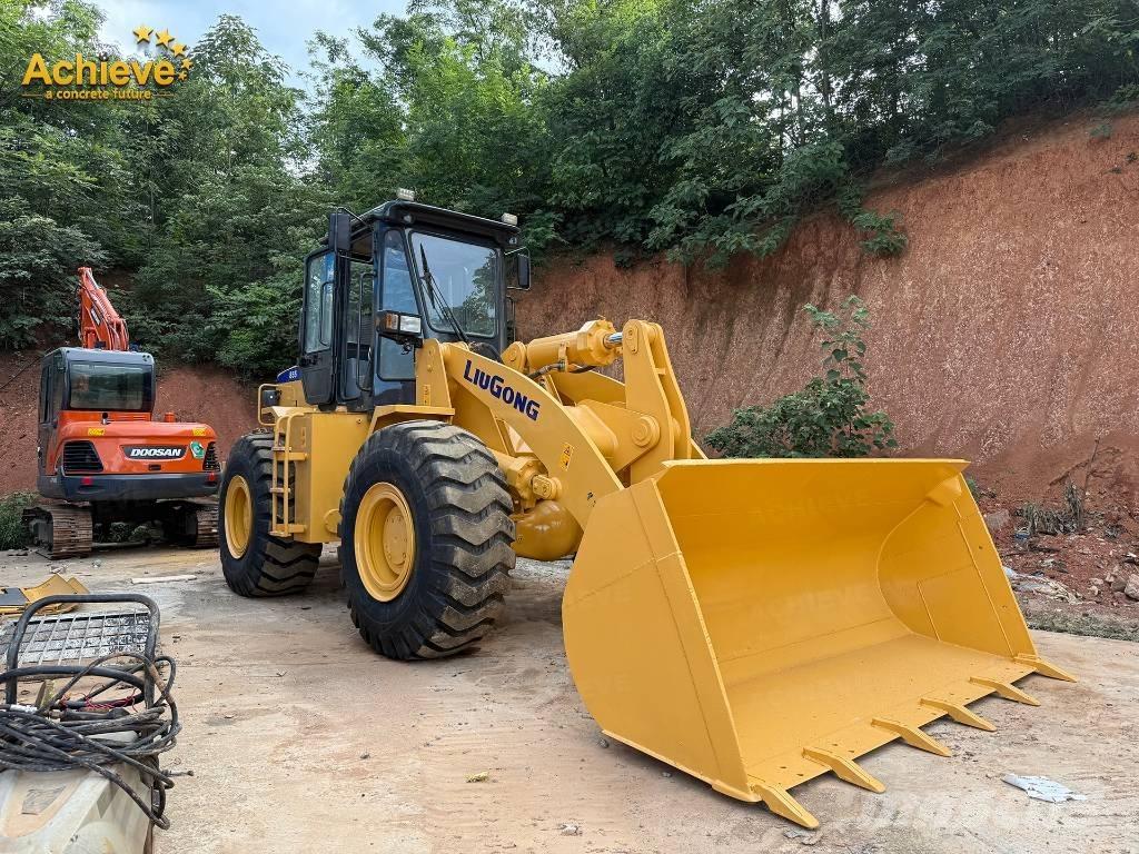 LiuGong CLG855N Pale gommate