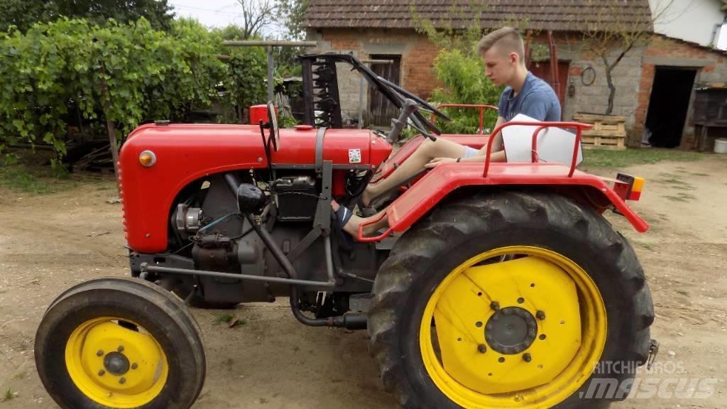 Steyr T 84 Trattori