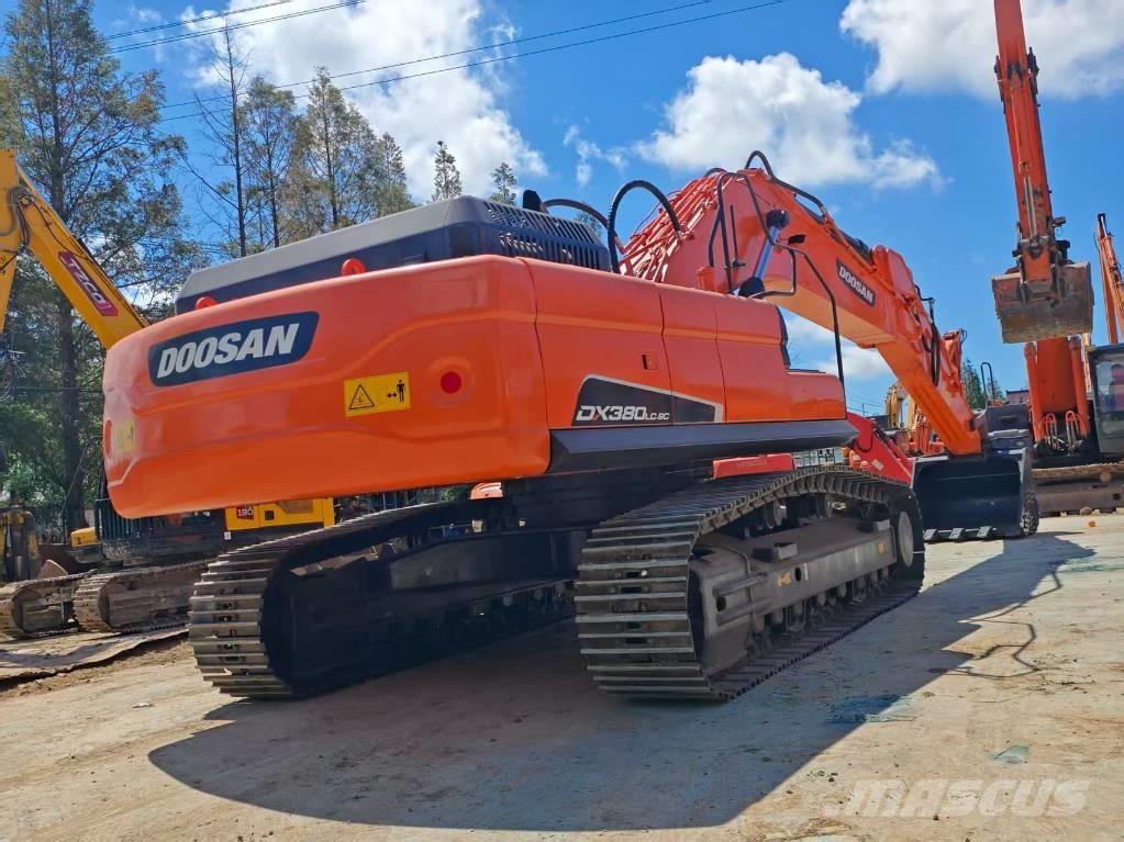 Doosan DX380LC-9 Escavatori anfibi