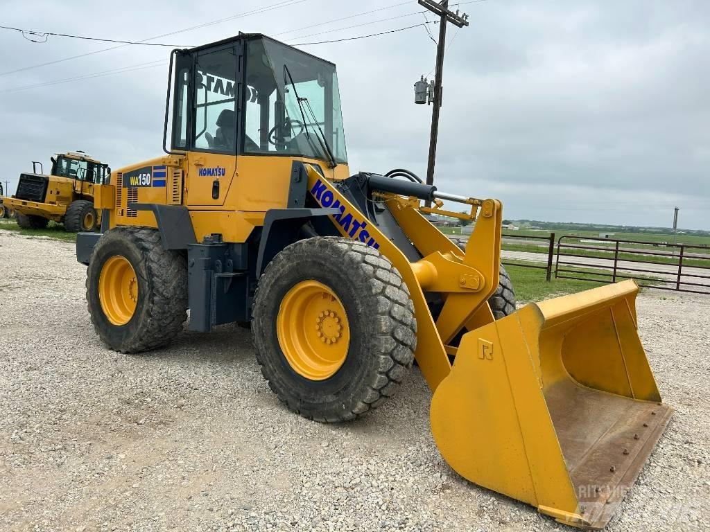 Komatsu WA150-5 Pale gommate