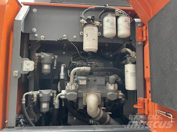 Hitachi ZX140W-6 Escavatori gommati