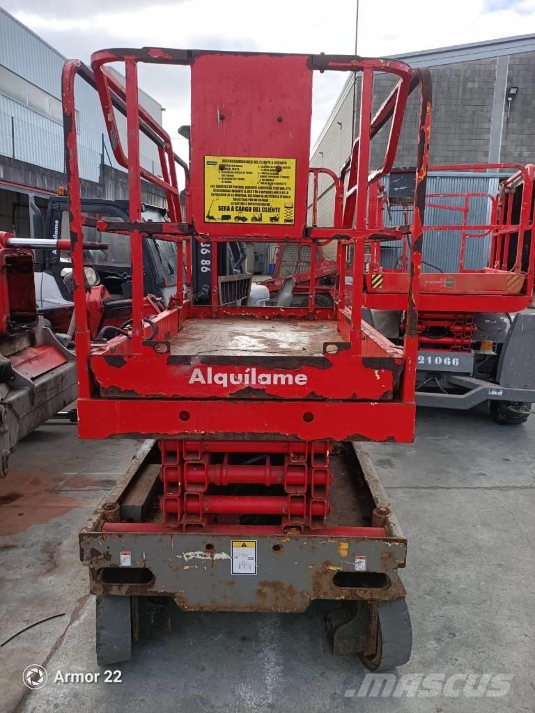 Haulotte Compact 10 Piattaforme a pantografo