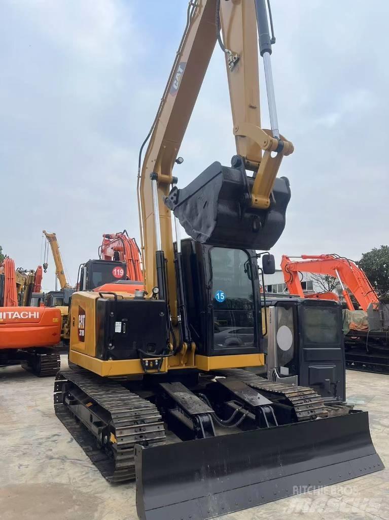 CAT 310 Escavatori cingolati