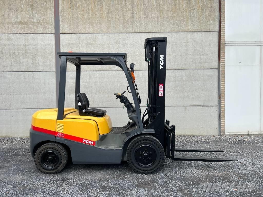 TCM FD30T3 Carrelli elevatori diesel