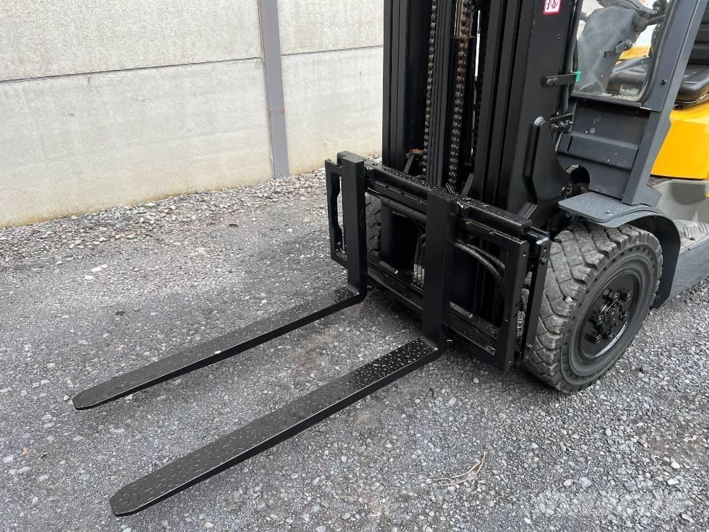 TCM FD30T3 Carrelli elevatori diesel