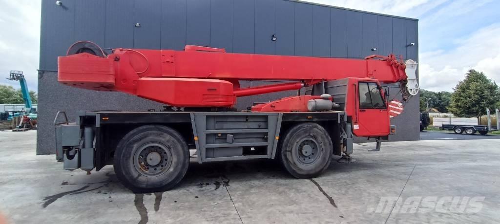 PPM ATT 400 Gru per terreni difficili