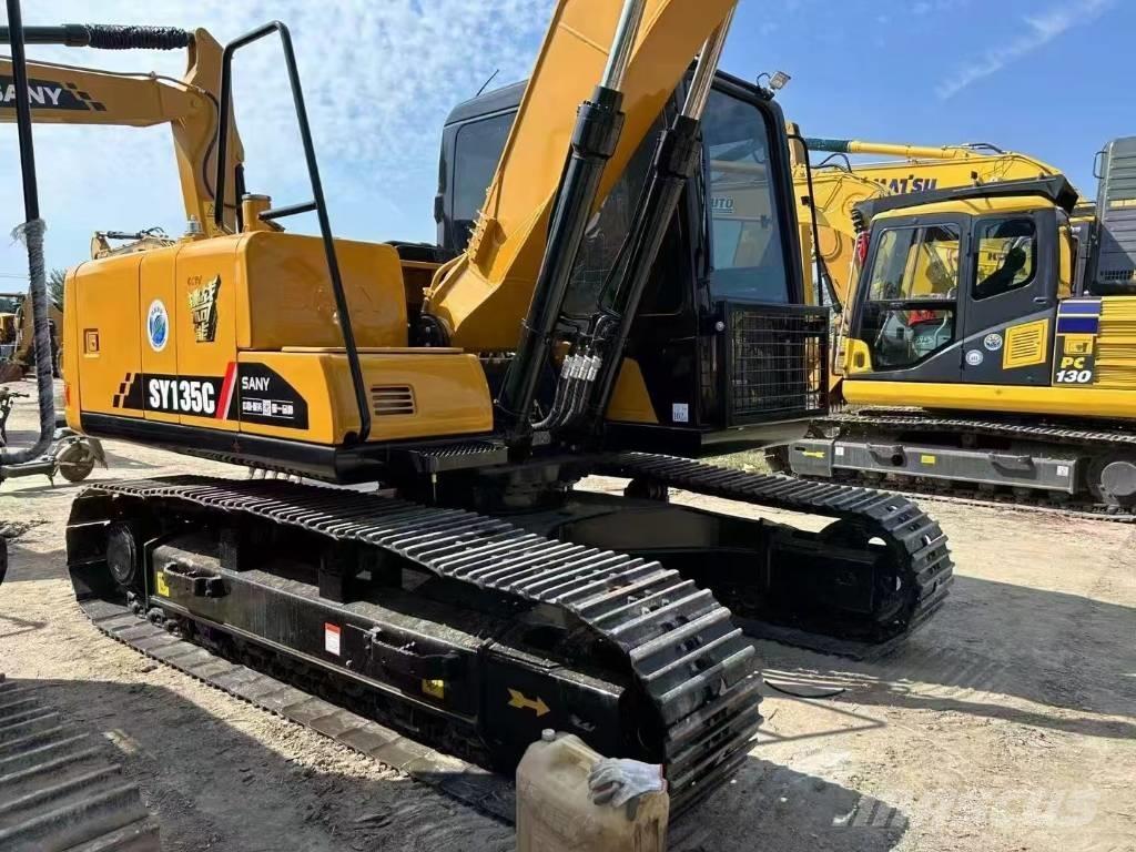 Sany SY135C Escavatori cingolati