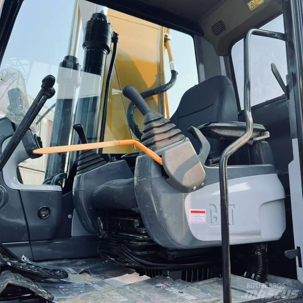 CAT 320 D L Escavatori cingolati