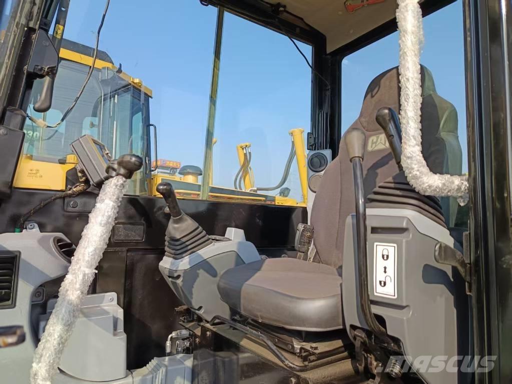 CAT 305.5 Miniescavatori