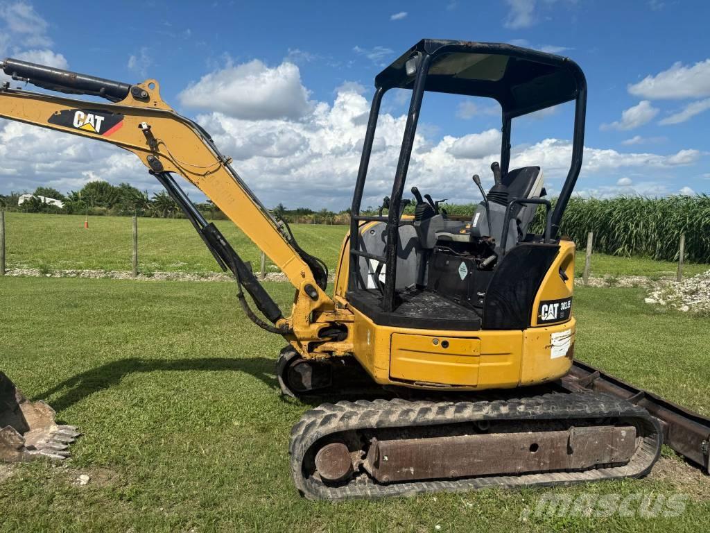 CAT 303.5 E CR Miniescavatori