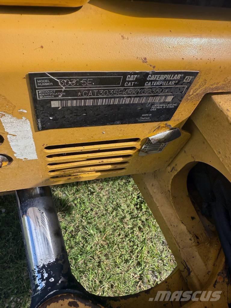 CAT 303.5 E CR Miniescavatori
