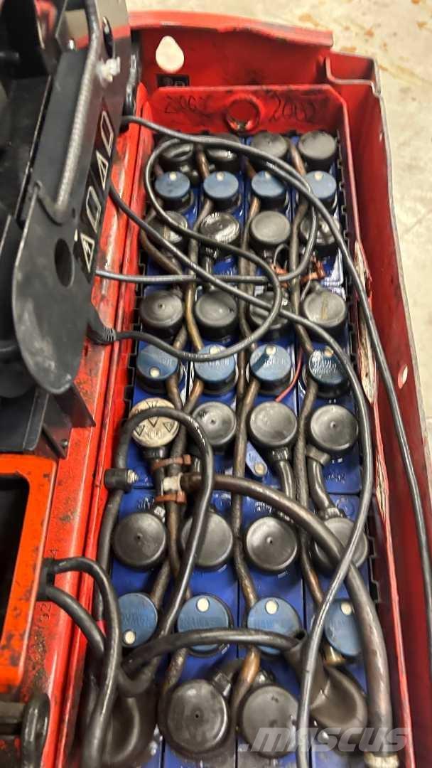 Linde T16 Transpallet uomo a terra