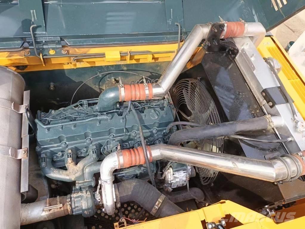 Hyundai 305-9 Escavatori cingolati