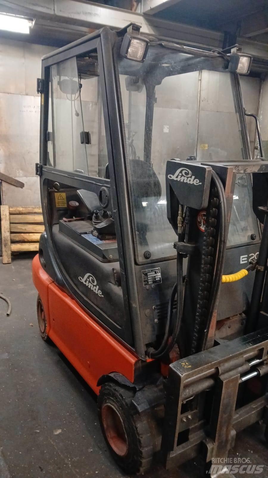 Linde E20P-02 Carrelli elevatori elettrici