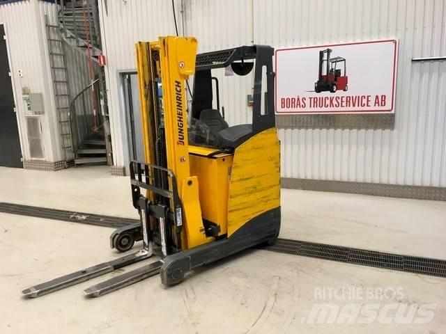 Jungheinrich ETV 110 Carrello retrattile