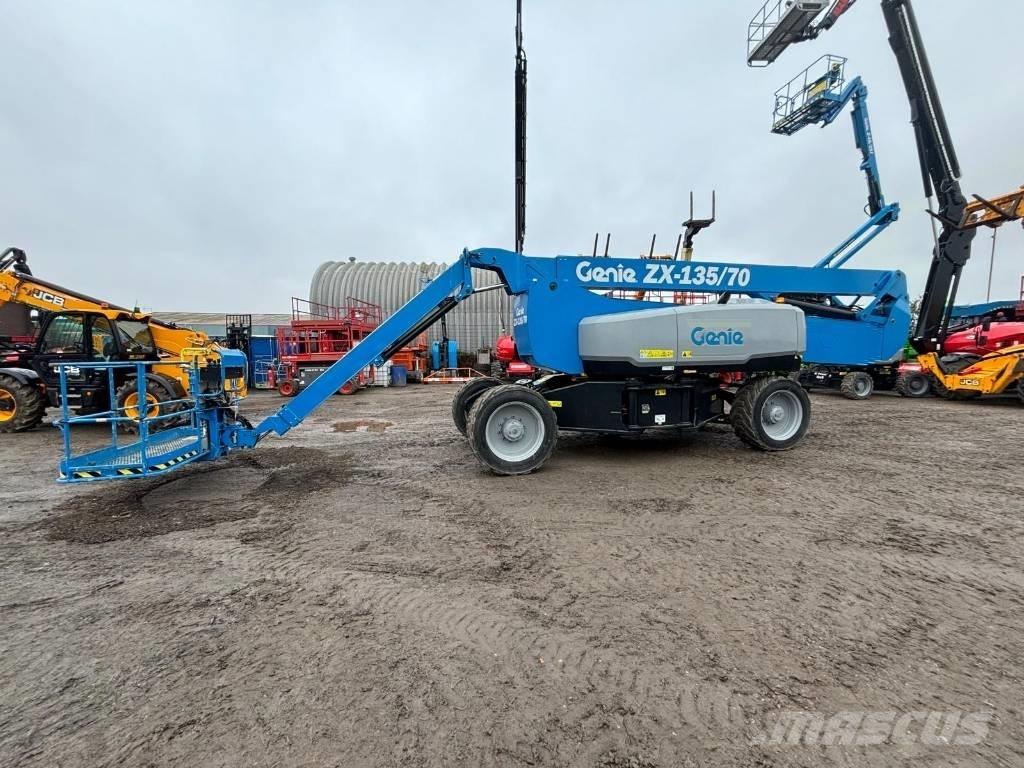 Genie ZX 135/70 Piattaforme a braccio articolato