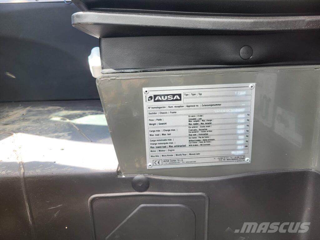 Ausa T235H Pale gommate telescopiche