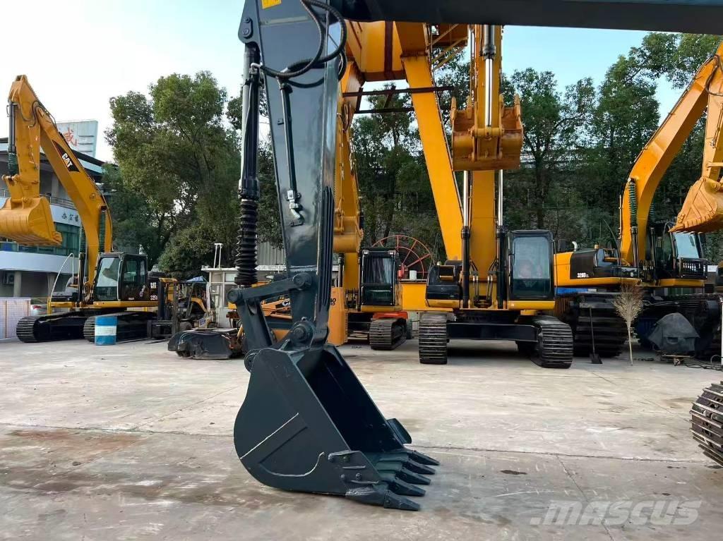 Hyundai R220LC-9S Escavatori medi 7t - 12t