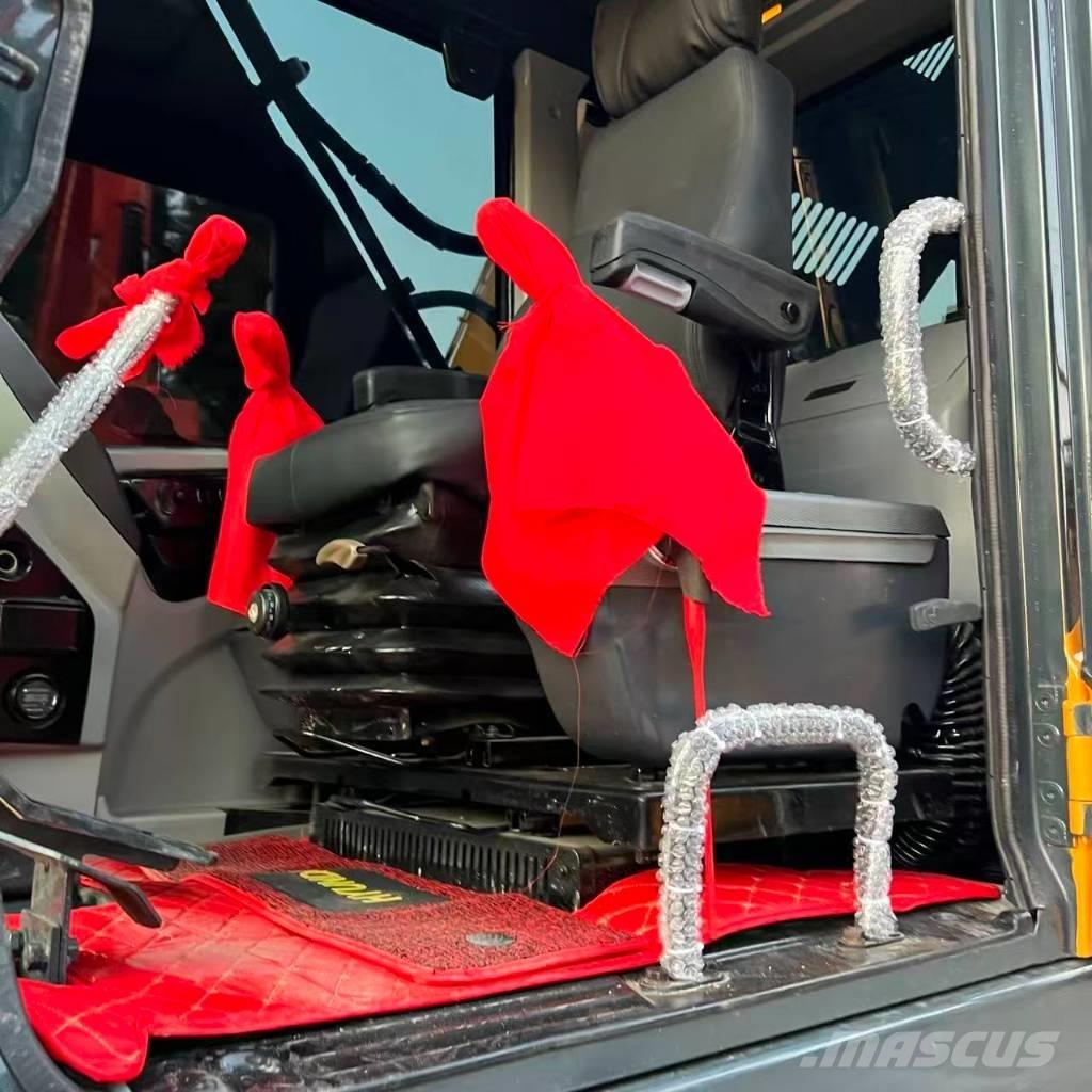 Hyundai R220LC-9S Escavatori medi 7t - 12t