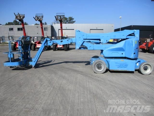 JLG E 400 AJPN (848) Piattaforme a braccio articolato