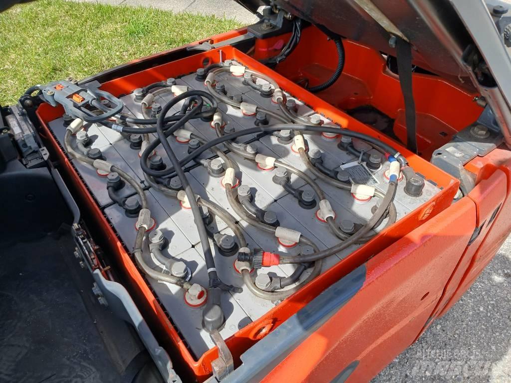 Linde E16-02 Carrelli elevatori elettrici