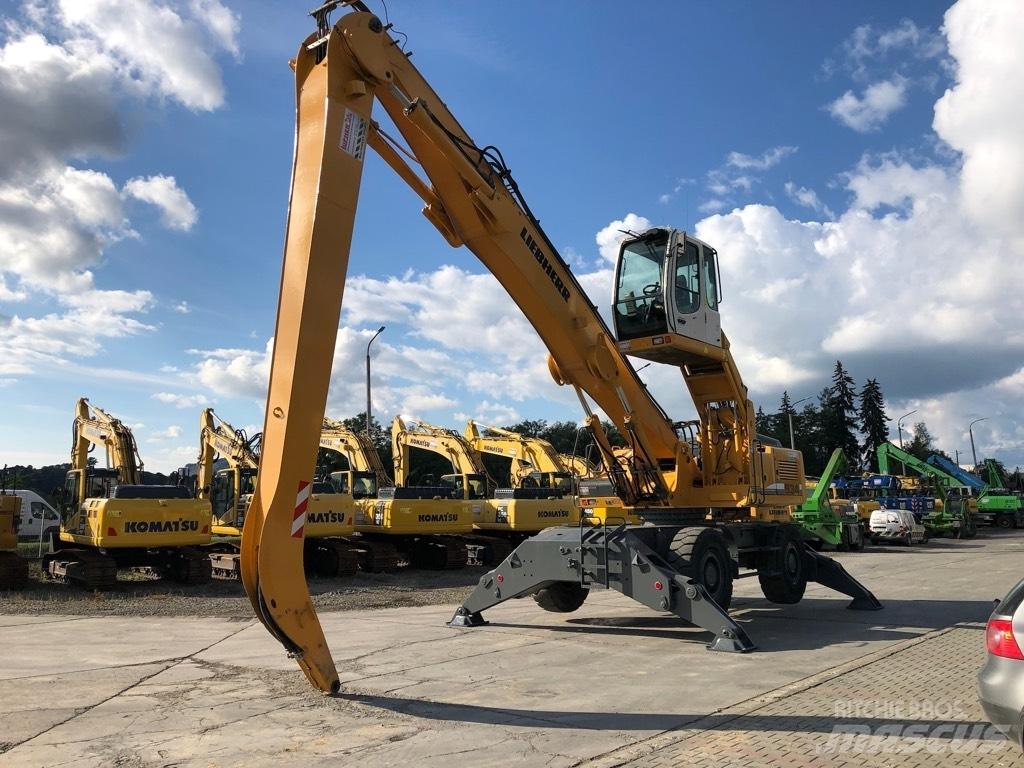 Liebherr A 934 C HD Movimentazione rifiuti