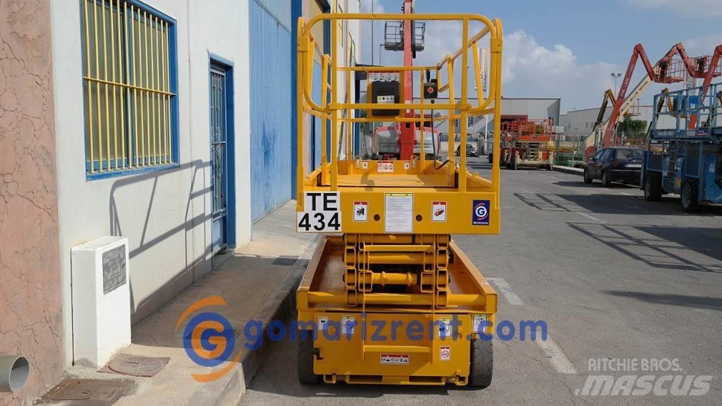 Haulotte Compact 10 Piattaforme a pantografo