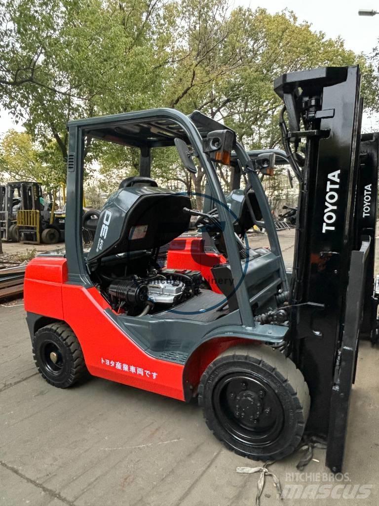 Toyota FDZN 30 Carrelli elevatori diesel