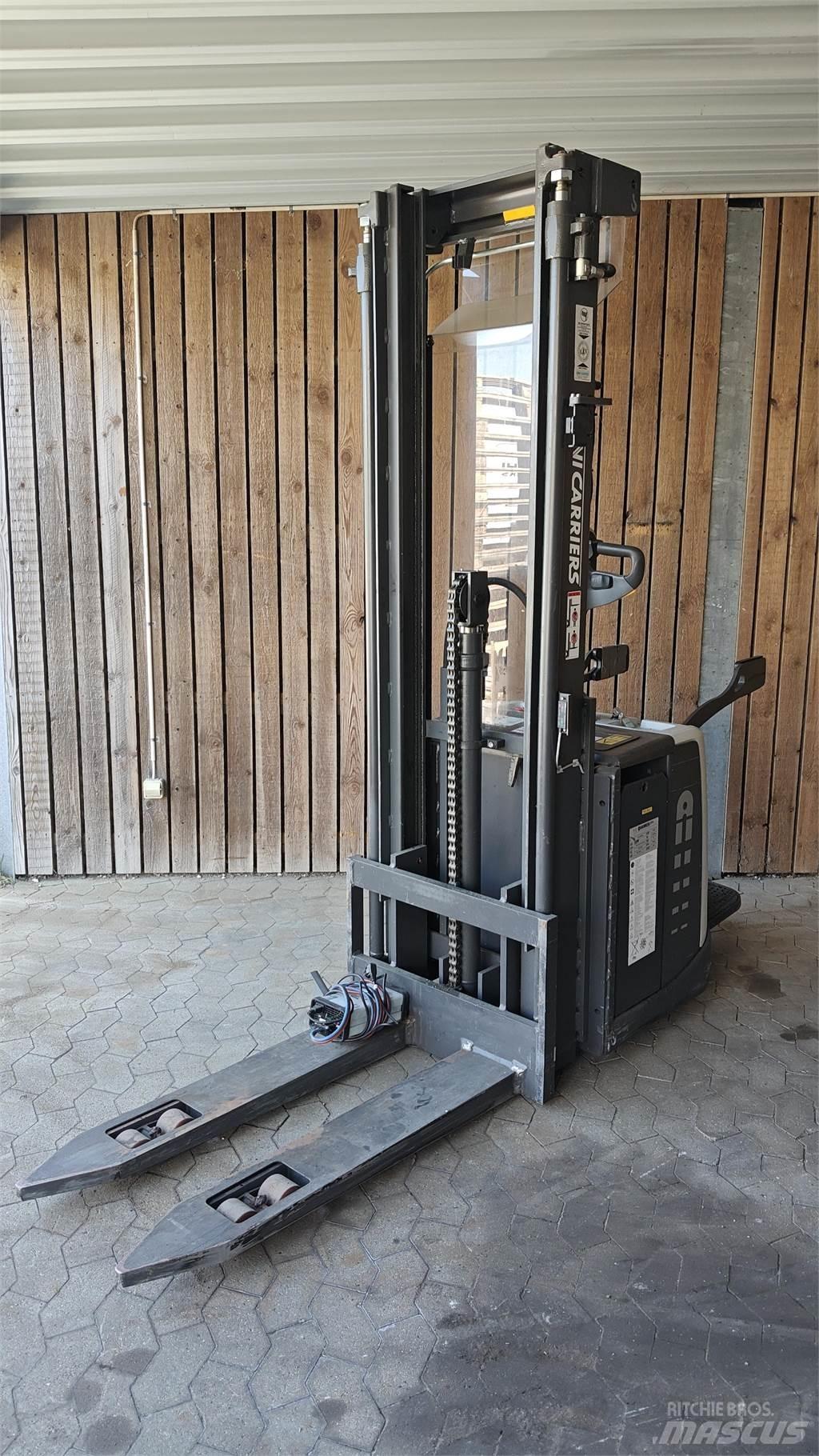 Atlet PSP160 Carrelli elevatori bassi a piattaforma