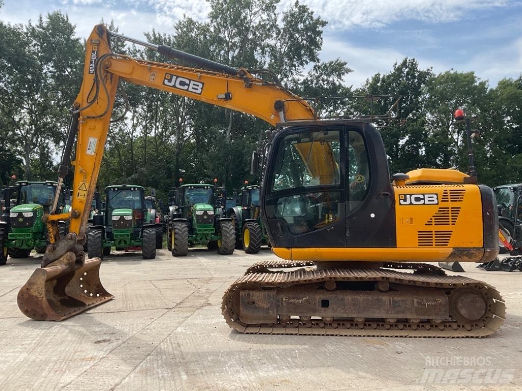 JCB JS145 Escavatori cingolati