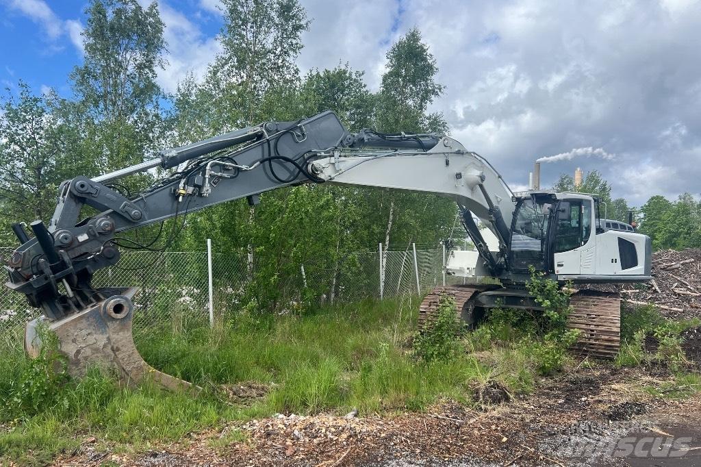 Liebherr R 946 Escavatori cingolati