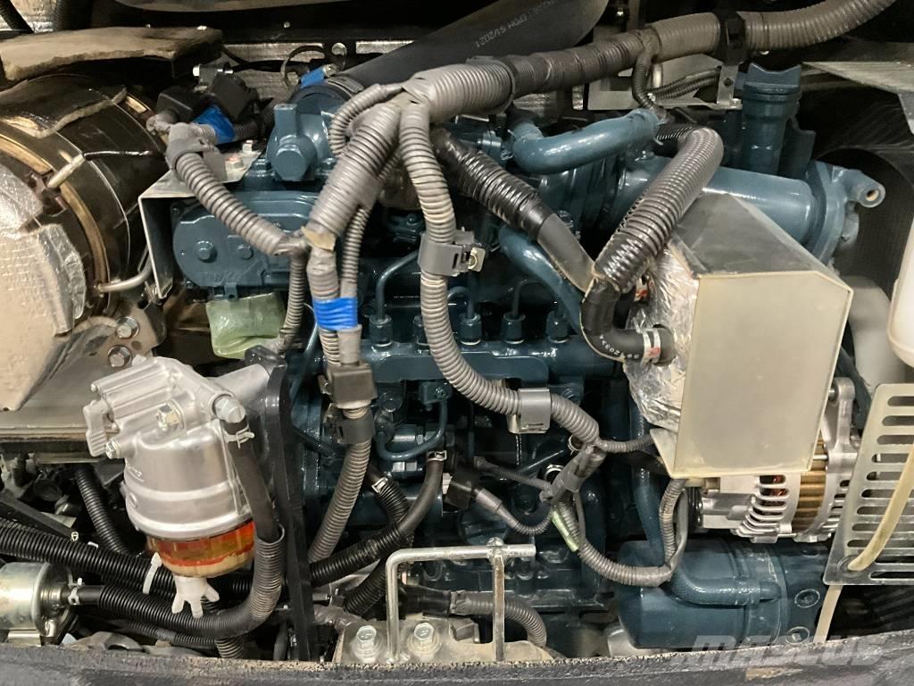 Kubota R 070 Pale gommate