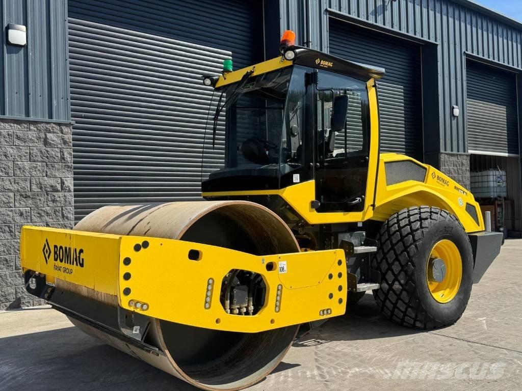 Bomag BW 213 D H-2 Rulli monotamburo