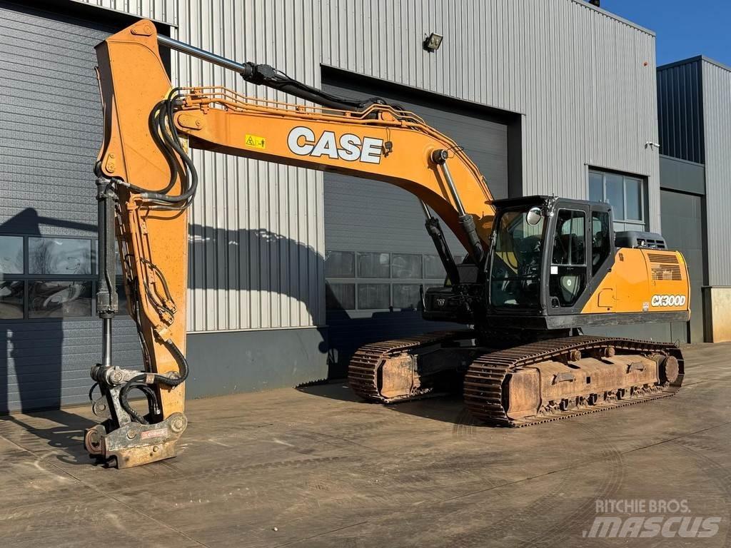CASE CX300D Escavatori cingolati