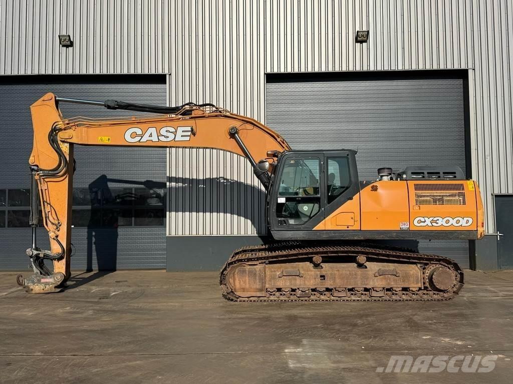 CASE CX300D Escavatori cingolati